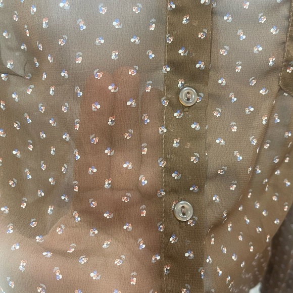 Love Culture Sheer Long Sleeve High Low Button Up Blouse Small - Picture 7 of 10